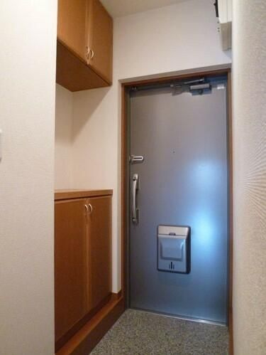 グリーングラスＮの玄関