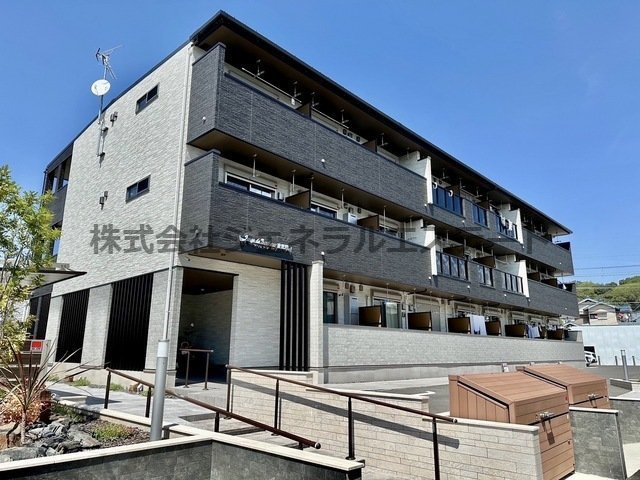 アンジュ　ド　ボヌール　香里園の外観|おしゃれな外観です