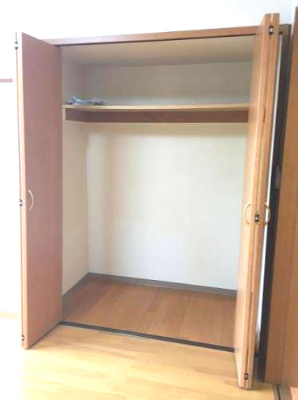 葛飾区亀有５丁目の賃貸マンションの収納