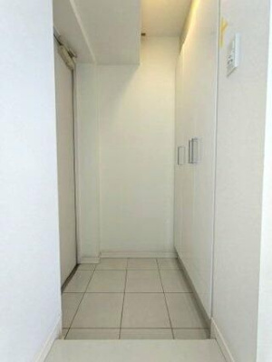 【玄関】 | アクサス大手町ラクシーズ