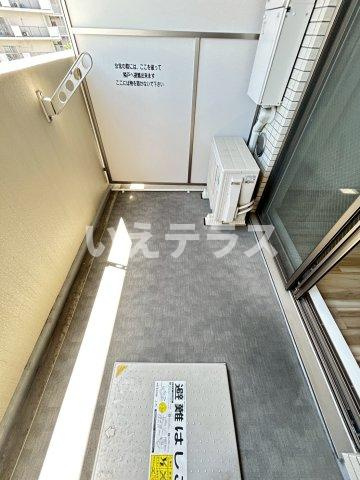レオンコンフォート神戸駅前のバルコニー