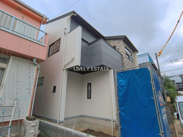 草加市新里町 新築分譲住宅 の外観