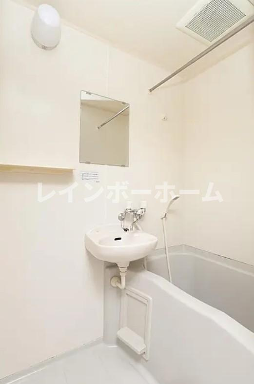 Nasic津田沼の浴室