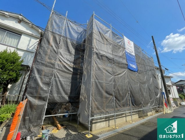 枚方市養父東町　新築一戸建ての外観|現在の進捗状況です！順調に作業進行中、完成が待ち遠しいです！詳細の間取り等、お気軽にお問い合わせください！