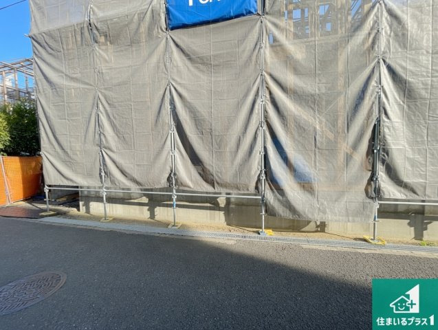 枚方市養父東町　新築一戸建ての外観|現在建築中！落ち着いた街並みで新生活を始めることが出来そう！周辺の物件も併せてご紹介させて頂きます！