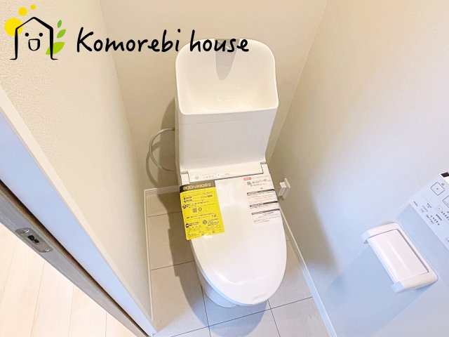 第13大宮ハイツのトイレ|ゆったりとした空間のトイレです