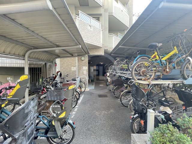 レジオン阿波座 堀江小学校のその他共用部分|レジオン阿波座　　駐輪場