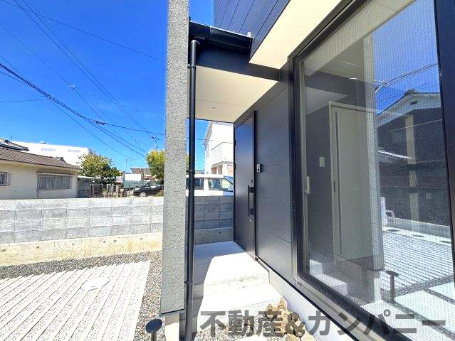 南吉田町の中古戸建の外観|雨の日でも濡れないです