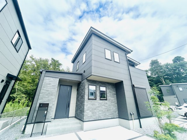千葉市緑区高田町の外観