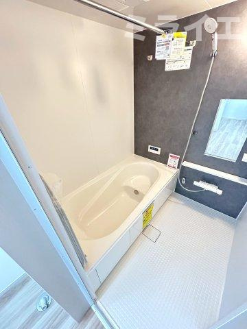 【新築戸建】札幌市西区八軒9条東2丁目3棟の浴室|追焚機能・浴室乾燥機能完備しています。(同仕様物件)