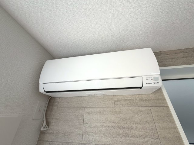 【新築戸建】札幌市西区八軒9条東2丁目3棟の冷暖房・空調設備|エアコン
