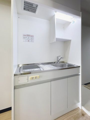 COLORS所沢のキッチン