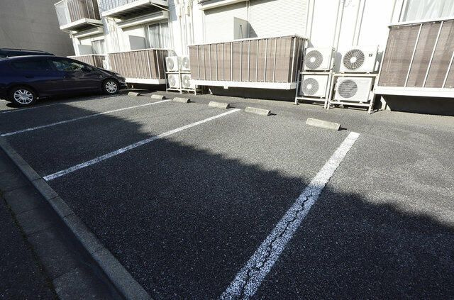 パークヨコチョーの駐車場