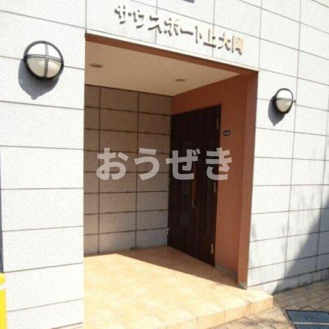 サウスポート上大岡のエントランス