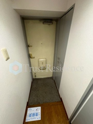 【玄関】 | フォルジュ山田