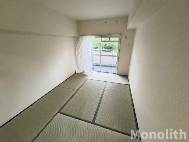 泉北鴨谷台３丁6号棟の和室