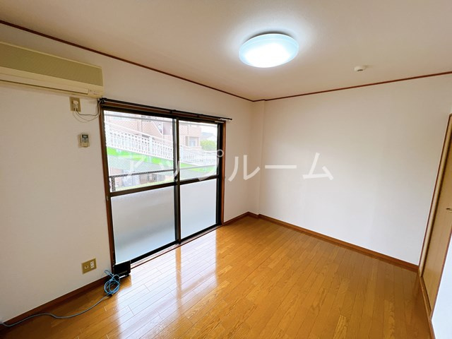 春日井市大留町２丁目のアパートの内装