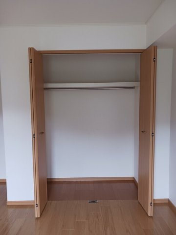 【収納】 | エリタージュ | こまごまとしたものを収納できそうですね