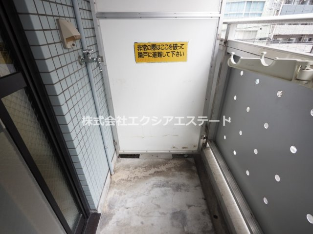 ネオコート天王寺のバルコニー