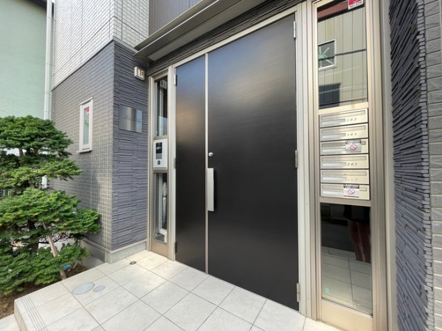ル サンクのエントランス