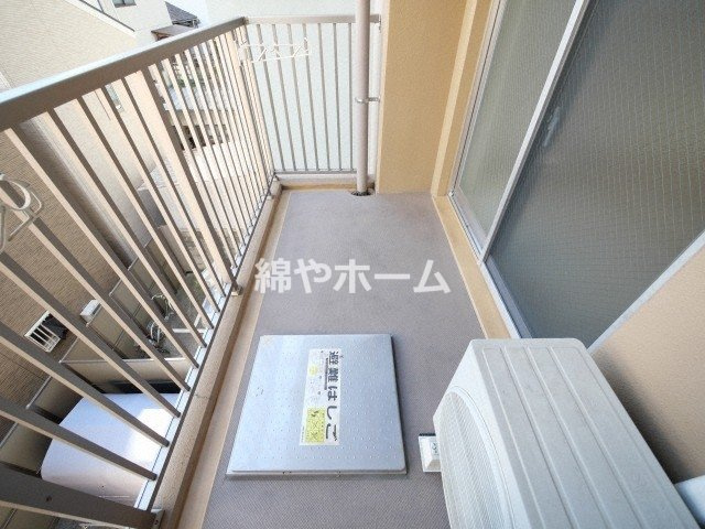 LIVIAZ NAMBA LUCEのバルコニー|落ち着いた時間を過ごせるバルコニーです