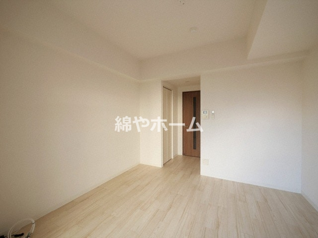 LIVIAZ NAMBA LUCEの洋室|広々とした洋室です