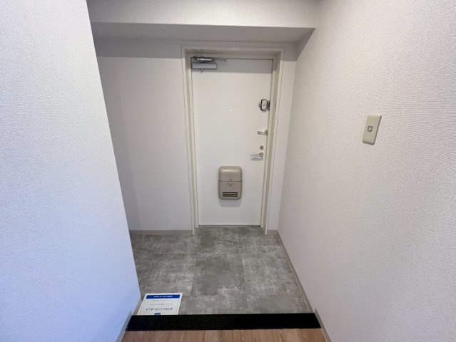 エクセレンス青山の玄関