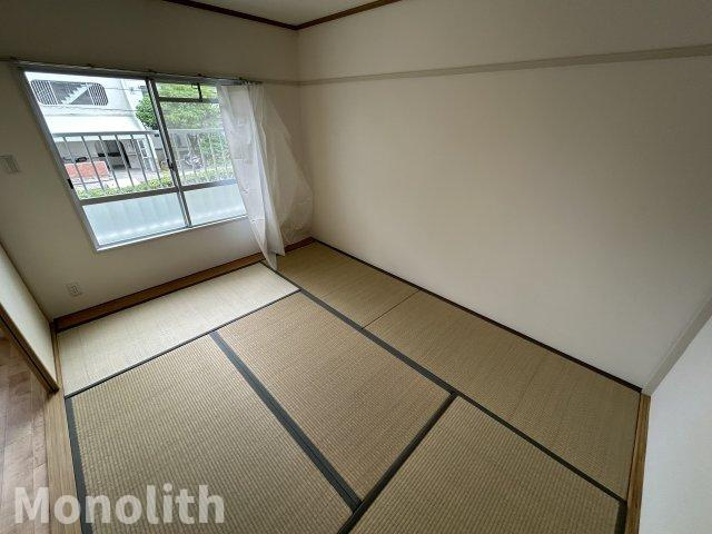 光明台35号棟の和室