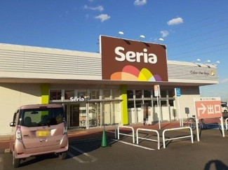 【周辺】 | スプリングパーク | セリア ライフガーデン東松山店まで770m