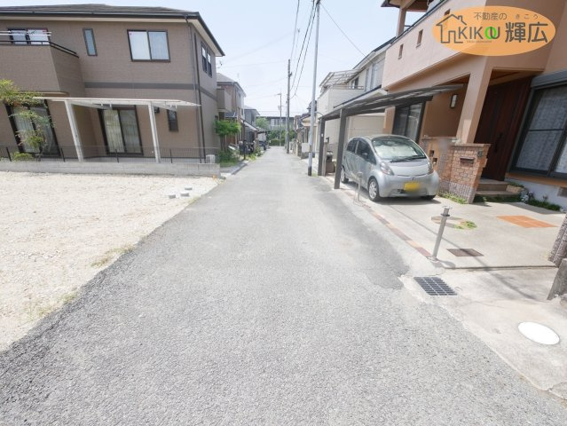 明石市大久保町大窪　土地の前面道路含む現地写真