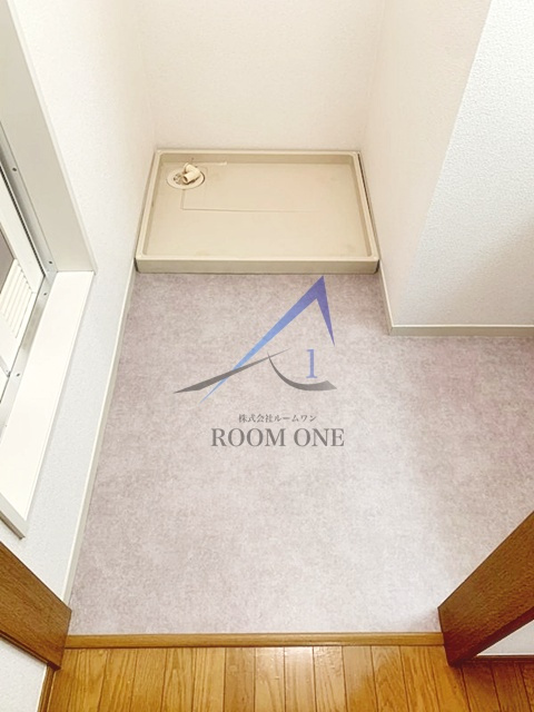ROSE GARDENの設備|洗濯機置き場です。