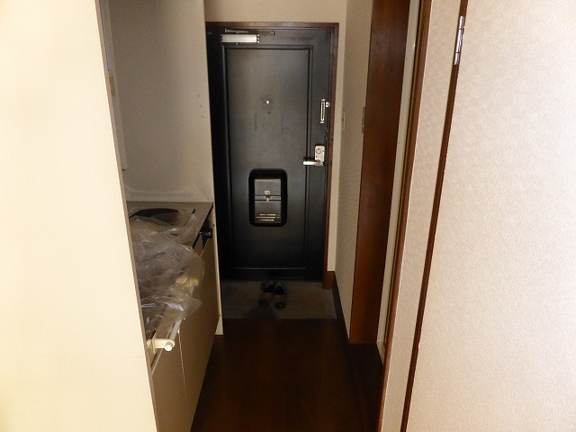 プチシャトー王塚の玄関