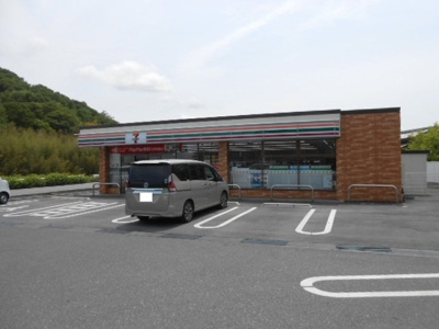 【周辺】 | ブレッザ | セブンイレブン彦根大堀町店様まで1300m