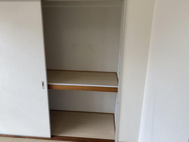 ファーストイン広畑の収納