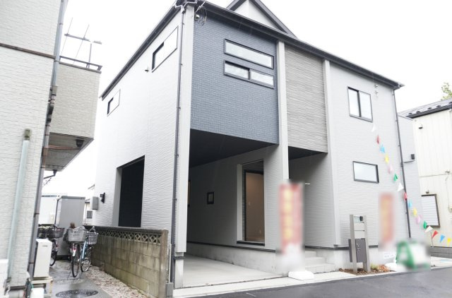 越谷市相模町6丁目 新築分譲住宅の外観