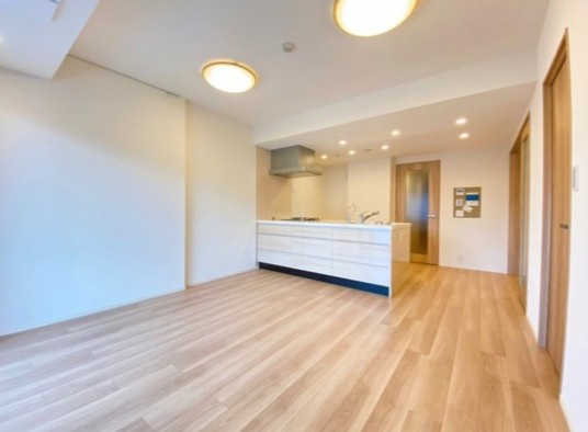 Beverly Homes 豊島園の内装