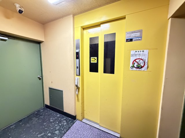 ブリックハイツのロビー