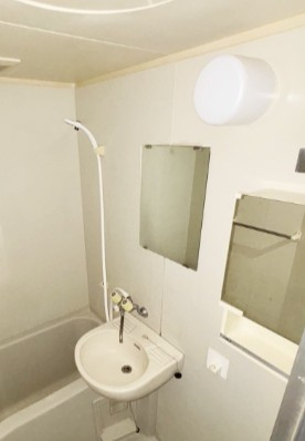 横浜市港北区岸根町の賃貸マンションの洗面所