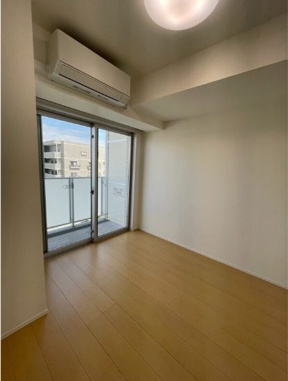 【居間・リビング】CRESTTAPP川崎港町