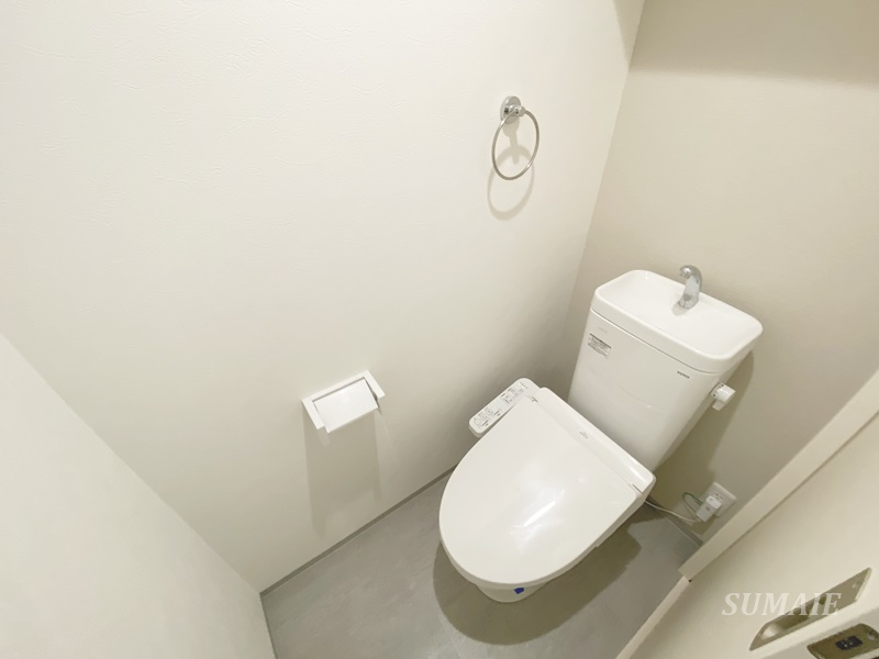 PYLONのトイレ|コンパクトで使いやすいトイレです☆