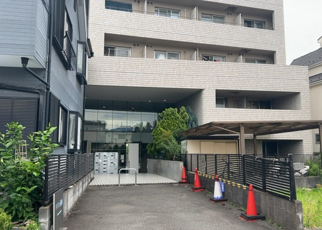 【外観】 | メゾン・ド・ノア元横山 | マンションの外観は非常に重要なポイントです！外観の善し悪しは資産価値に大きな影響を与えます。外観のいいマンションを購入することで、高値で売却がしやすく、買い手が見つかりやすいというメリットがあります。