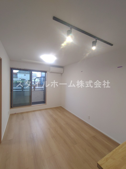 【居間・リビング】 | グリーンハイツM | イメージ写真です。
