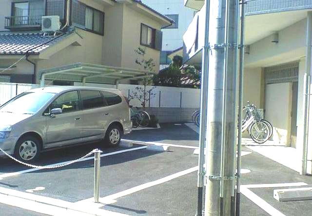 Ｉ’ｓ　ＳＱＵＡＲＥの駐車場|駐車場