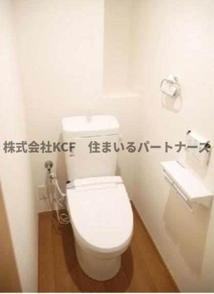 プロスペールS6のトイレ|落ち着いた色調のトイレです