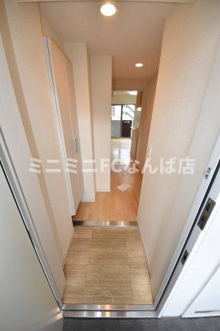 プランドール江戸堀の玄関