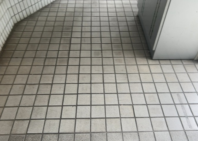 【内装】 | トップ西八王子 | 共用部分は、一棟の建物に住む区分所有者全員が共同で所有するとし、共用部分の管理、補修などは、区分所有者で形成される管理組合が行います。個人の判断で勝手に変更することはできませんので覚えておきましょう。