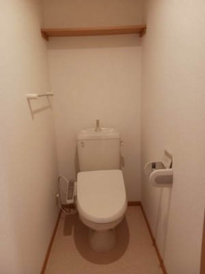 【トイレ】 | ポルトーネ | 落ち着いたトイレです