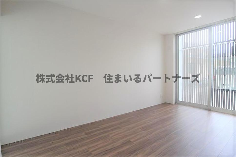 PASSAGE　REPOSERの居間・リビング|こちらのリビングで趣味の時間をお楽しみください
