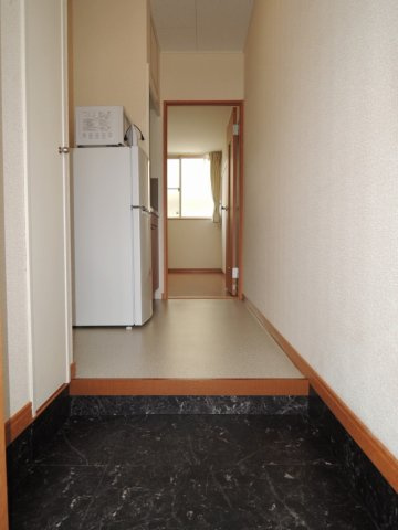 レオパレスコンフォート石山Ⅱの玄関