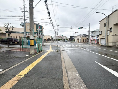 【前面道路含む現地写真】 | 高槻市塚原1丁目　中古テラスハウス